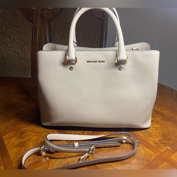 Michael Kors Handbags - Michael Kors Beige Bag